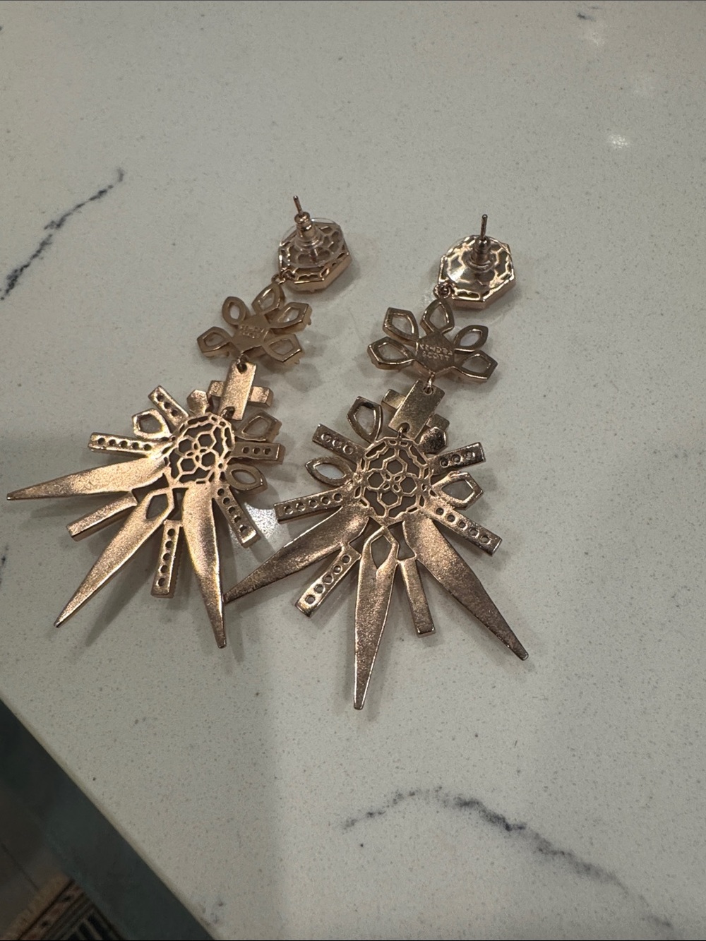 Kendra Scott Isadora Statement Rose Gold Earrings - Picture 3 of 6